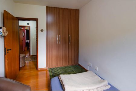 Apartamento à venda com 115m², 3 quartos e 2 vagasQuarto 2