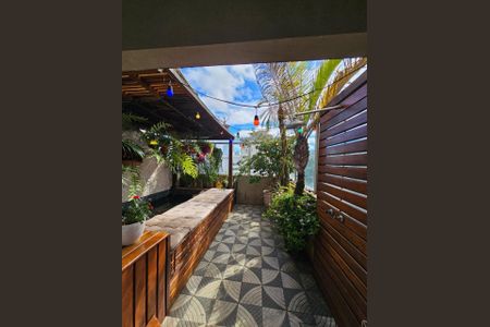 Apartamento à venda com 305m², 4 quartos e 2 vagas Apartamento à venda com 305m², 4 quartos e 2 vagasCobertura