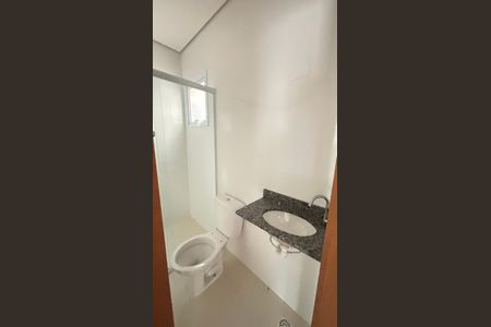 Apartamento à venda com 85m², 2 quartos e 1 vaga Apartamento à venda com 85m², 2 quartos e 1 vagaBanheiro