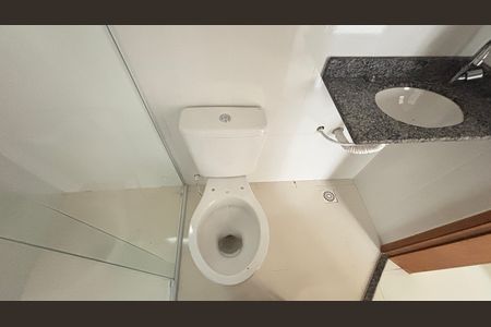 Apartamento à venda com 85m², 2 quartos e 1 vaga Apartamento à venda com 85m², 2 quartos e 1 vagaBanheiro