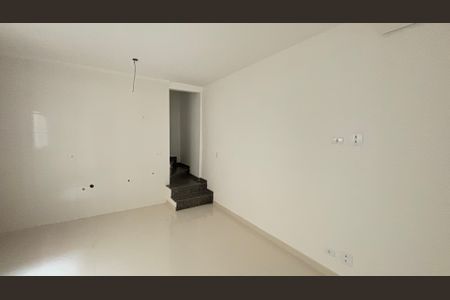 Apartamento à venda com 85m², 2 quartos e 1 vaga Apartamento à venda com 85m², 2 quartos e 1 vagaSala/Cozinha