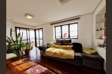 Apartamento para alugar com 144m², 3 quartos e 4 vagasSala