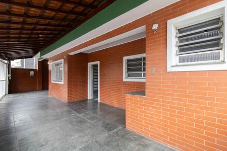 Casa à venda com 220m², 3 quartos e 2 vagasArea Externa