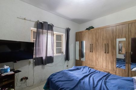 Casa à venda com 220m², 3 quartos e 2 vagasCasa 2 - Quarto 2