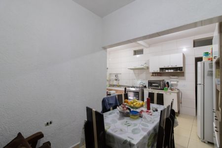 Casa à venda com 220m², 3 quartos e 2 vagasCasa 2 - Sala