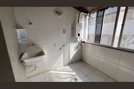 Apartamento à venda com 210m², 4 quartos e 2 vagas Apartamento à venda com 210m², 4 quartos e 2 vagasÁrea de Serviço
