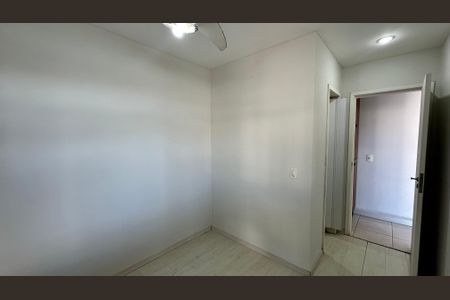 Apartamento à venda com 210m², 4 quartos e 2 vagas Apartamento à venda com 210m², 4 quartos e 2 vagasQuarto 1