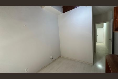 Apartamento à venda com 210m², 4 quartos e 2 vagas Apartamento à venda com 210m², 4 quartos e 2 vagasQuarto 4