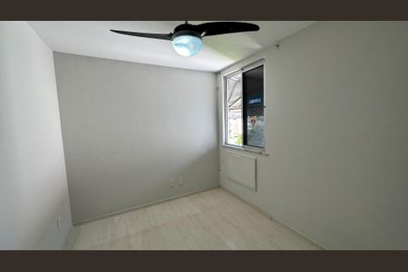 Apartamento à venda com 210m², 4 quartos e 2 vagas Apartamento à venda com 210m², 4 quartos e 2 vagasQuarto 2