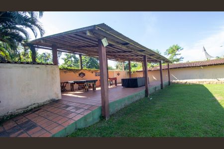 Casa para alugar com 1500m², 3 quartos e 5 vagas Área de Jogos