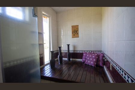 Casa para alugar com 1500m², 3 quartos e 5 vagasBanheiro da Suíte 1