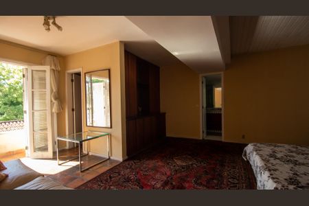 Casa para alugar com 1500m², 3 quartos e 5 vagasSala 2