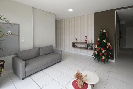 Apartamento à venda com 60m², 2 quartos e 1 vaga Apartamento à venda com 60m², 2 quartos e 1 vagaHall