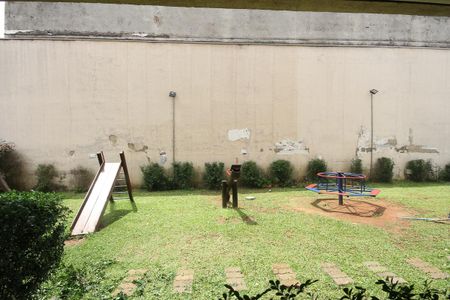 Apartamento à venda com 60m², 2 quartos e 1 vaga Apartamento à venda com 60m², 2 quartos e 1 vagaÁrea comum - Playground