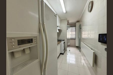Apartamento à venda com 53m², 1 quarto e 2 vagasCozinha