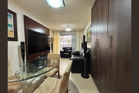 Apartamento à venda com 53m², 1 quarto e 2 vagasSala