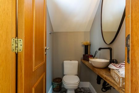 Casa à venda com 380m², 4 quartos e 4 vagasLavabo Sala