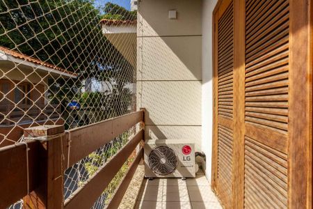 Casa à venda com 380m², 4 quartos e 4 vagasVaranda do Quarto 4