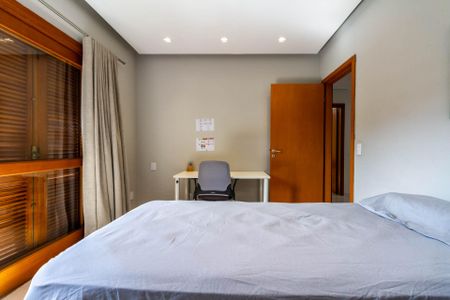 Casa à venda com 380m², 4 quartos e 4 vagasQuarto 3