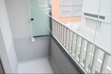 Studio para alugar com 23m², 1 quarto e sem vaga Studio para alugar com 23m², 1 quarto e sem vagaSacada