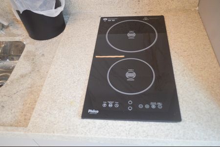 Studio para alugar com 23m², 1 quarto e sem vaga Studio para alugar com 23m², 1 quarto e sem vagaCozinha