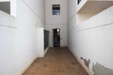 Apartamento para alugar com 70m², 2 quartos e 1 vagaFachada