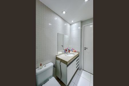 Apartamento à venda com 122m², 3 quartos e 2 vagasBanheiro da Suíte 2