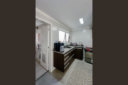 Apartamento à venda com 122m², 3 quartos e 2 vagasCozinha