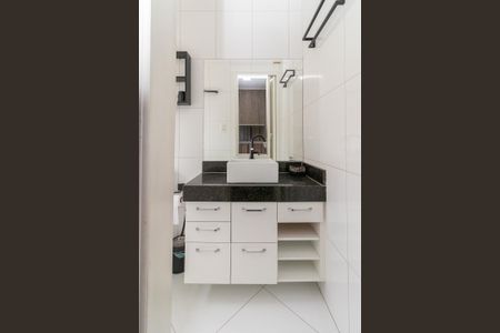 Casa de condomínio para alugar com 80m², 2 quartos e 1 vagaBanheiro da Suíte 1