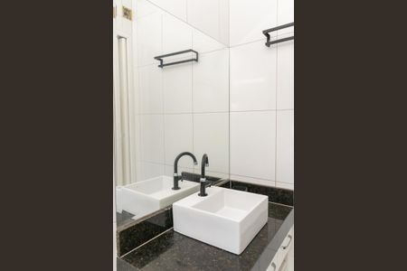 Casa de condomínio para alugar com 80m², 2 quartos e 1 vagaBanheiro da Suíte 1