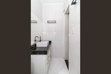 Casa de condomínio para alugar com 80m², 2 quartos e 1 vagaBanheiro da Suíte 1