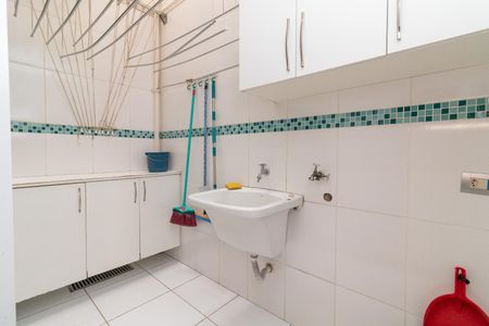 Casa de condomínio para alugar com 80m², 2 quartos e 1 vagaÁrea de Serviço