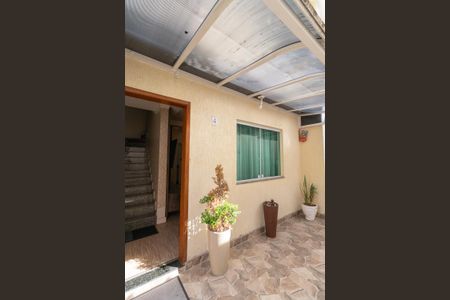 Casa de condomínio para alugar com 80m², 2 quartos e 1 vagaFachada