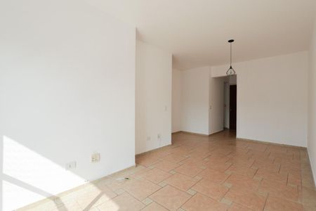 Apartamento para alugar com 58m², 2 quartos e 1 vaga Apartamento para alugar com 58m², 2 quartos e 1 vagaSala