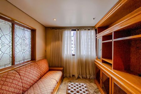 Apartamento à venda com 346m², 4 quartos e 4 vagasSala de TV