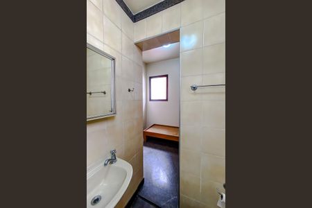 Apartamento à venda com 346m², 4 quartos e 4 vagasBanheiro de serviço