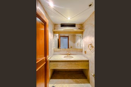 Apartamento à venda com 346m², 4 quartos e 4 vagasLavabo