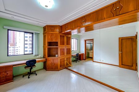 Apartamento à venda com 346m², 4 quartos e 4 vagasQuarto 1 - Suíte