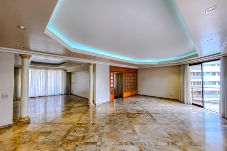 Apartamento à venda com 346m², 4 quartos e 4 vagasSala