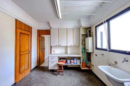 Apartamento à venda com 346m², 4 quartos e 4 vagasÁrea de Serviço