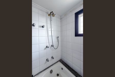 Apartamento à venda com 114m², 3 quartos e 3 vagasBanheiro da Suíte