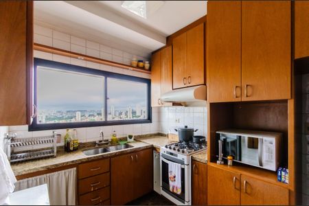 Apartamento à venda com 114m², 3 quartos e 3 vagasCozinha