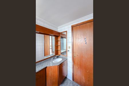 Apartamento à venda com 114m², 3 quartos e 3 vagasBanheiro da Suíte