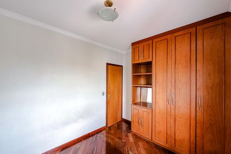 Apartamento à venda com 114m², 3 quartos e 3 vagasQuarto 2