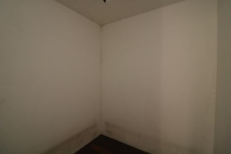 Casa à venda com 450m², 8 quartos e 2 vagasCloset da Suíte 2