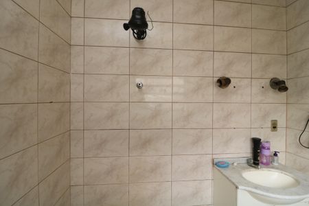 Casa à venda com 450m², 8 quartos e 2 vagasBanheiro da Suíte 4