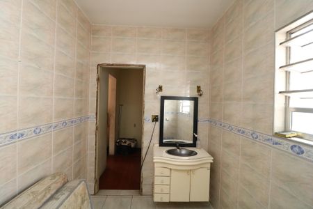 Casa à venda com 450m², 8 quartos e 2 vagasBanheiro da Suíte 3