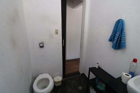 Casa à venda com 450m², 8 quartos e 2 vagasLavabo