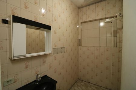 Casa à venda com 450m², 8 quartos e 2 vagasBanheiro 2