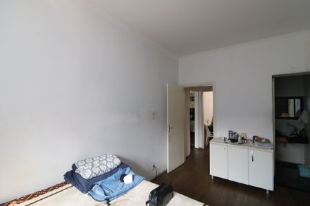 Casa à venda com 450m², 8 quartos e 2 vagasSuíte 1